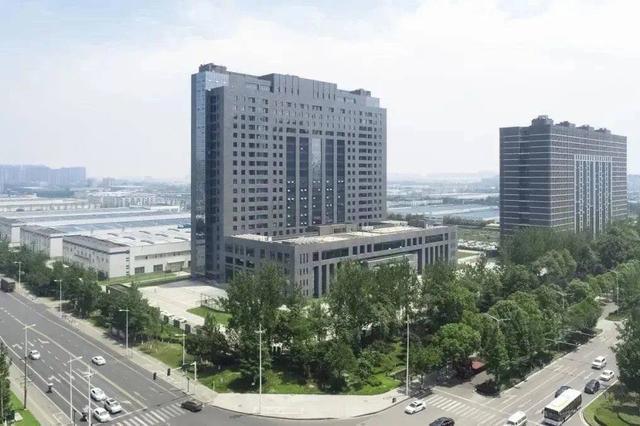 长虹“智”造护航神舟二十号载人飞船逐梦苍穹(图2)