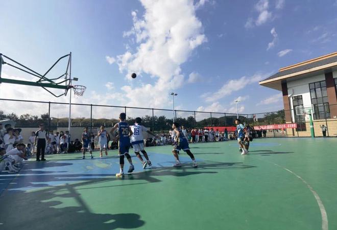 校园体育再掀热潮2025年景洪市中小学生篮球赛圆满落幕
